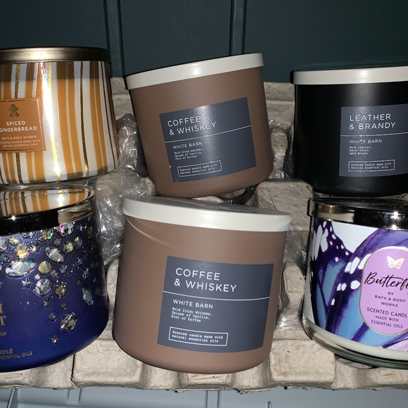 Bath And Body Works and Yankee Candle Candles - As shown. Willing to sell separa - Picture 15 of 16